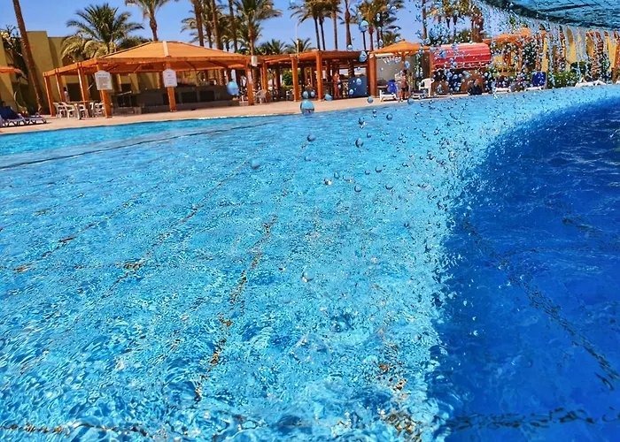 Palm Families And Couples Only Hurgada