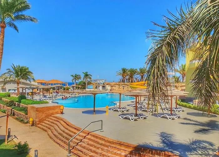 Palm Families And Couples Only Resort Hurghada