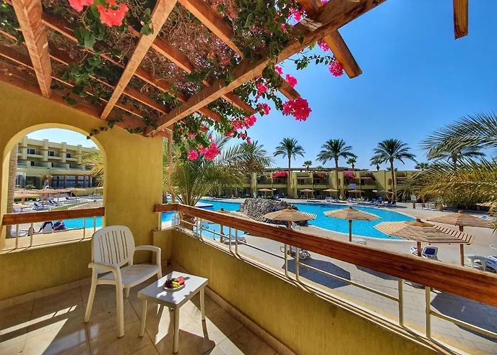 Palm Families And Couples Only Resort