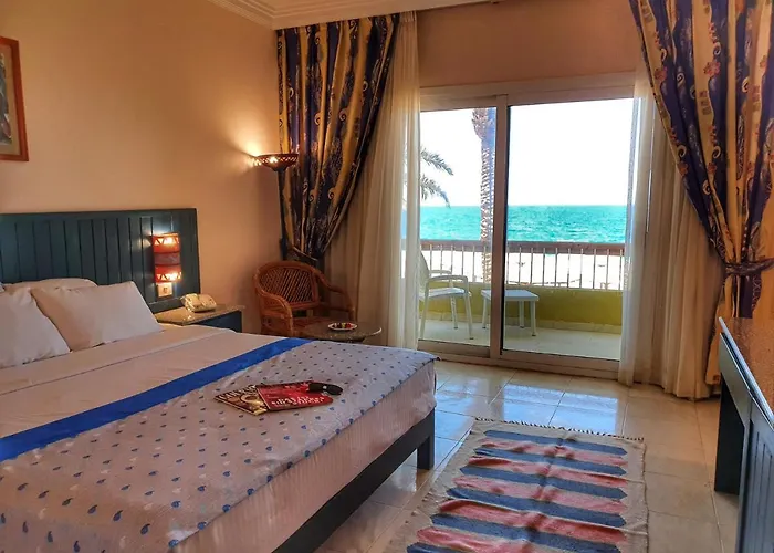 Palm Families And Couples Only Resort