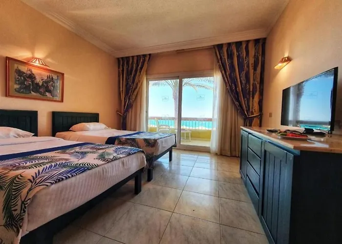 Palm Families And Couples Only Resort