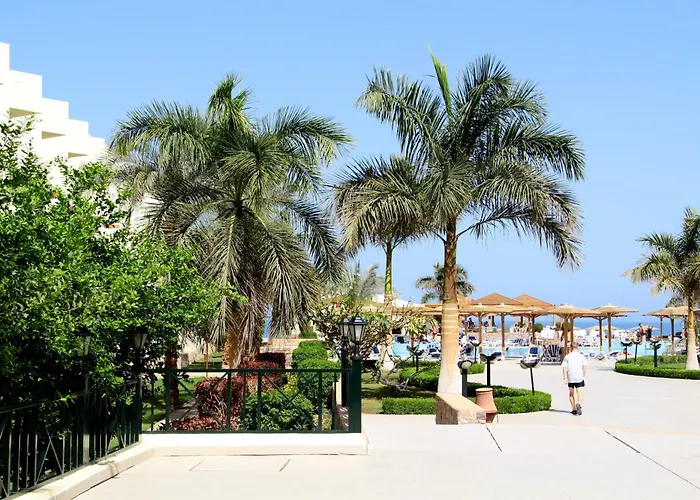 Palm Families And Couples Only Resort