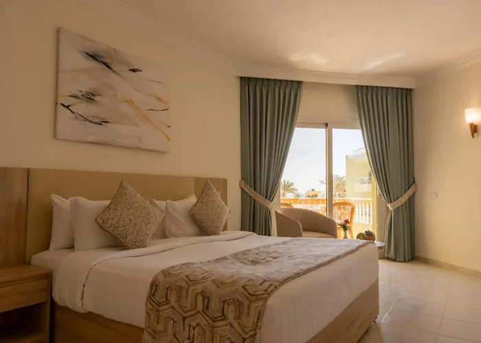 Palm Families And Couples Only 4* Hurgada